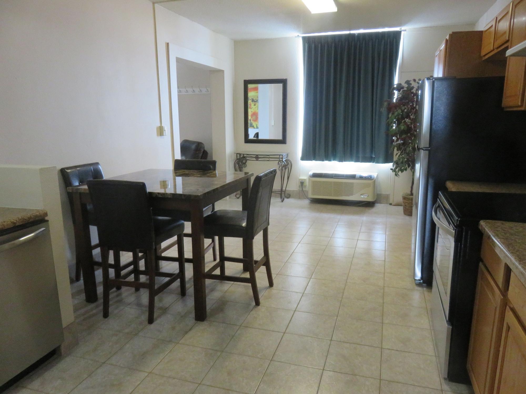 Hotel Baymont By Wyndham Fargo Esterno foto